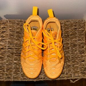 Nike women vapormax plus